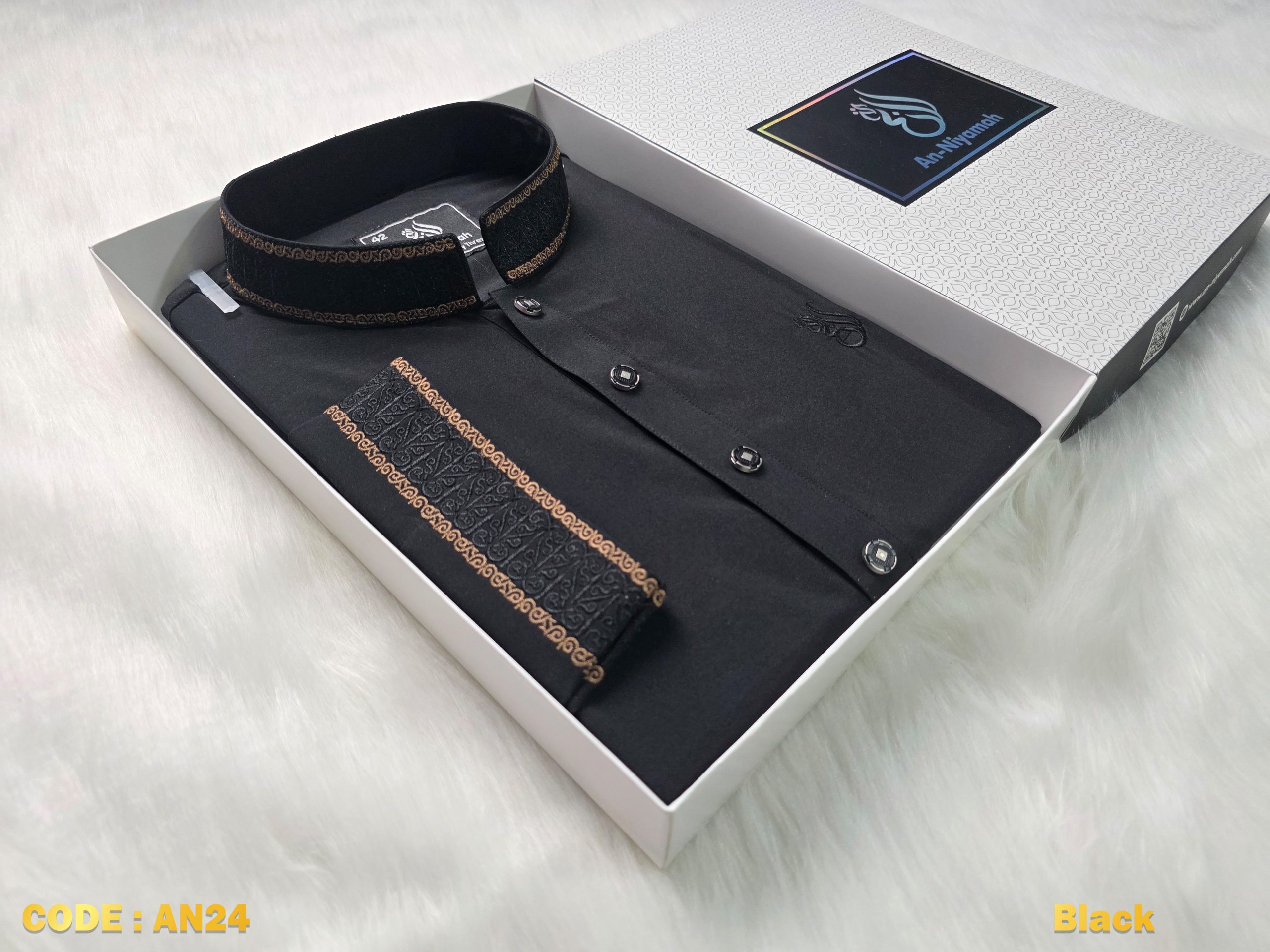 Royal Black Embroidered Men’s Panjabi – Premium Traditional Elegance